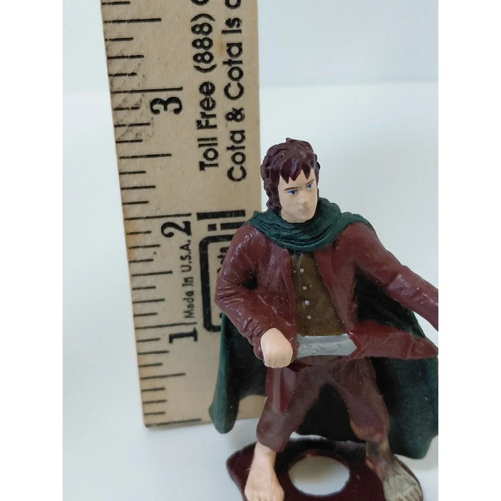 Lord of the Rings Frodo Baggins 3 Inch Miniature Figure Hobbit Sting Sword 2001